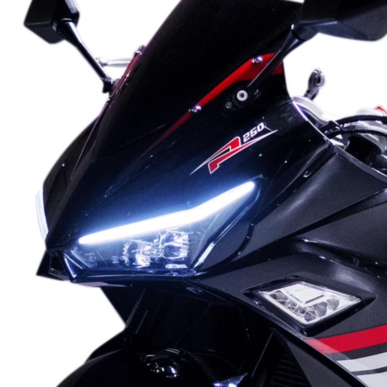 motocicleta pe benzina, rks r250, putere motor 24.6 c.p, 249 cc, transmisie manuala 6 trepte