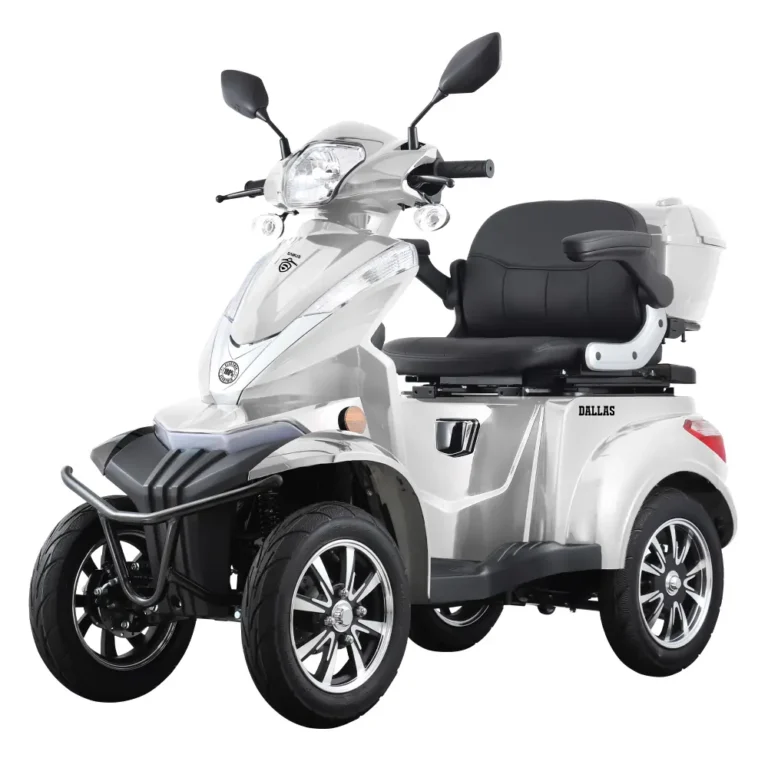 Cvadriciclu electric Samus Dallas Silver vedere frontală laterală