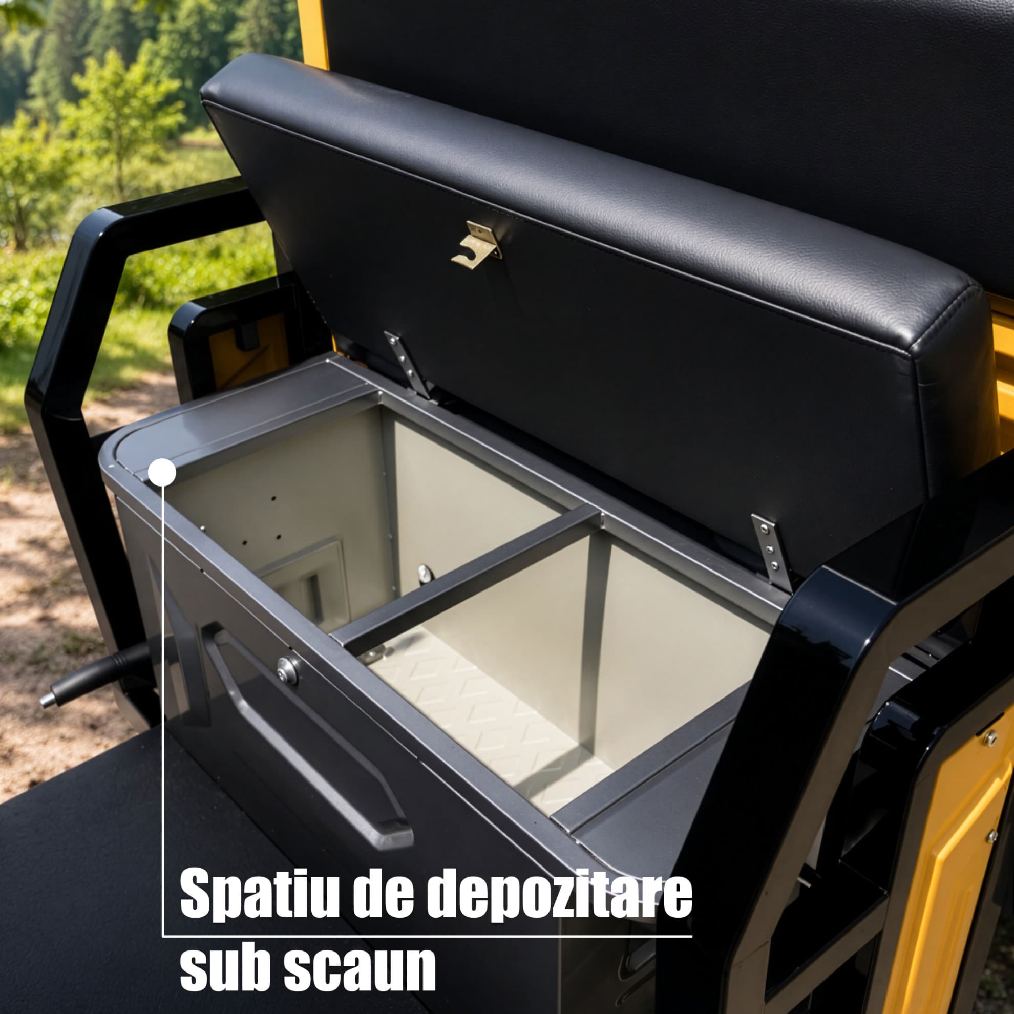 Compartiment depozitare securizat sub scaun triciclu electric cargo Samus Montana 25