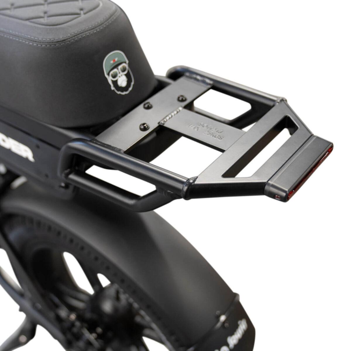 JAMBO-PRO-MATT-BLACK-9 Ape Ryder Jambo Pro,Ape Ryder Jambo Pro Special Edition,Ape Ryder Romania,Ape Ryder Jambo Pro pret,Specificatii Ape Ryder Jambo Pro,Fatbike Ape Ryder Jambo Pro,Bicicleta electrica frane hidraulice,Fatbike electric baterie 13Ah,Bicicleta electrica motor 250W high-torque,E-bike roti late 20x4.0,Bicicleta electrica Shimano 7 viteze