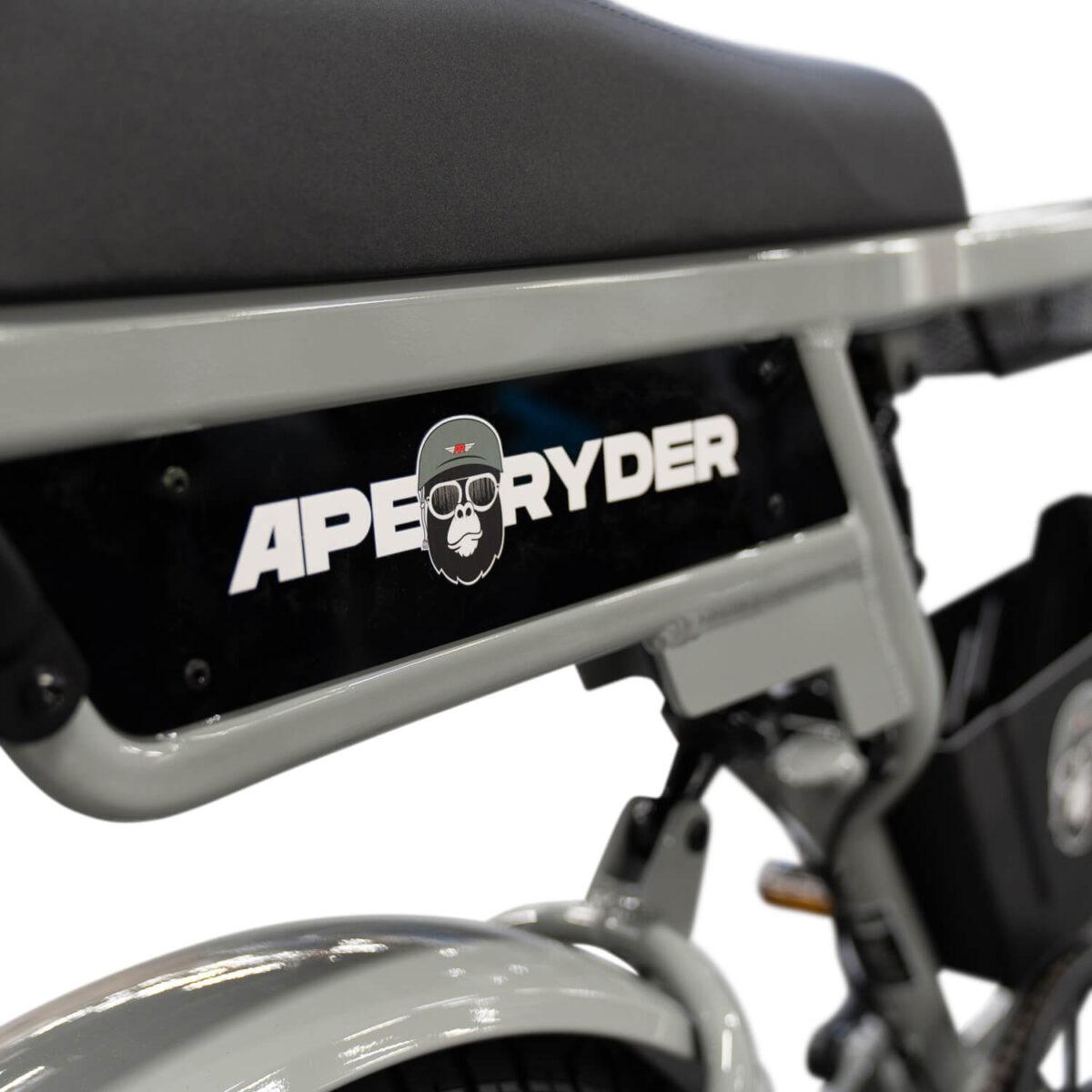 JAMBRO-PRO-NARDO-GRAY-10 Ape Ryder Jambo Pro,Ape Ryder Jambo Pro Special Edition,Ape Ryder Romania,Ape Ryder Jambo Pro Anthracite Grey,Ape Ryder Jambo Pro pret,Specificatii Ape Ryder Jambo Pro,Fatbike Ape Ryder Jambo Pro,Bicicleta electrica frane hidraulice,Fatbike electric baterie 13Ah,Bicicleta electrica autonomie 70 km,Bicicleta electrica motor 250W high-torque,E-bike roti late 20x4.0,Bicicleta electrica Shimano 7 viteze,Fatbike electric suspensie reglabila,aterie 48V 13Ah bicicleta electrica,Bicicleta electrica stil moto,Fatbike electric premium,Bicicleta electrica Anthracite Grey (Gri Antracit),E-bike all-terrain Romania