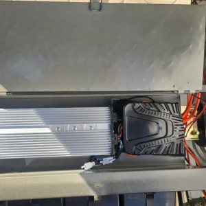 Triciclu electric, tricicleta cu cabină 3PLUSMOTO XF2200DZH, 3+KH06 BLACK, motor 2000 W, acumulator 72V/58Ah, viteza maxima 25 km/h, autonomie 59 km, afisaj LCD, 1 loc, negru